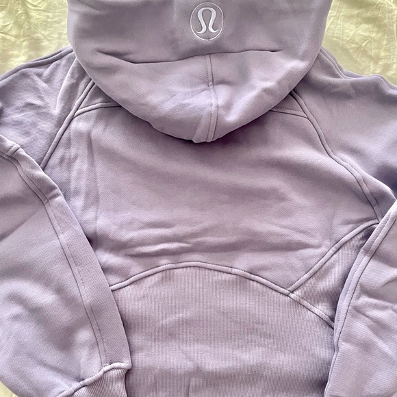 Lululemon oversized scuba half zip in Peri Purple color. - Picture 3 of 3